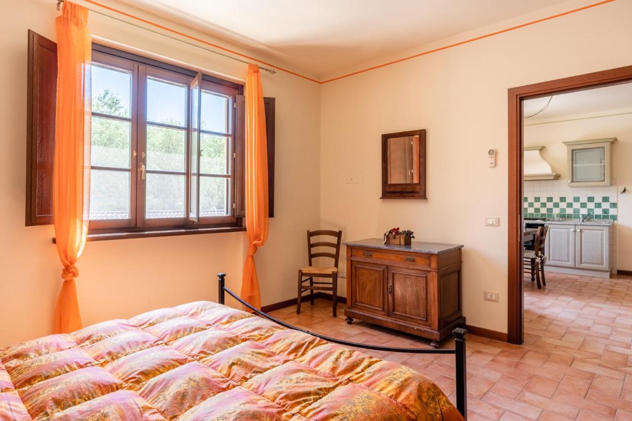 Casolare Dei Fiori - Mughetto Villa Montecarlo Eksteriør bilde